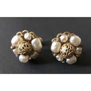 MIRIAM HASKELL Vintage Gold Gilt Baroque Faux Pearl Screw Clip Earrings Signed